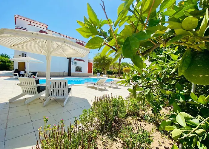 Villa Placio Compound